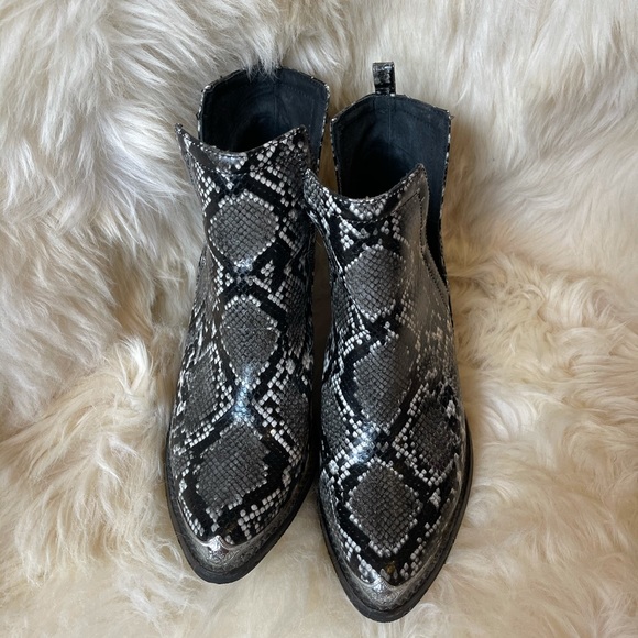 Jeffrey Campbell Cromwell snake boot - Picture 2 of 7